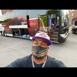 Meet your Posher, Anthony